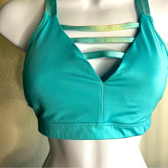 VSX Victoria's Secret Light Blue Strappy Sports Bra - Size Small - Picture 6 of 8